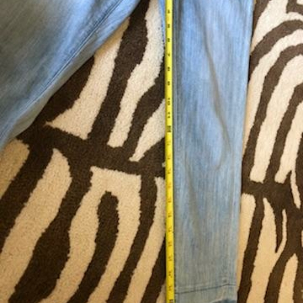 Pilcro and the Letterpress Cropped Jeans, 27 - Picture 6 of 6